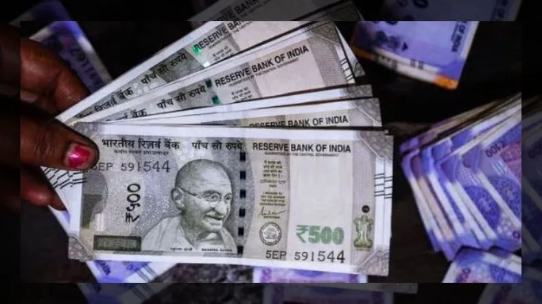 पर्सनल लोन चुकाने में देरी पड़ सकती है भारी, बैंक उठा सकता है ये कड़ा कदम!