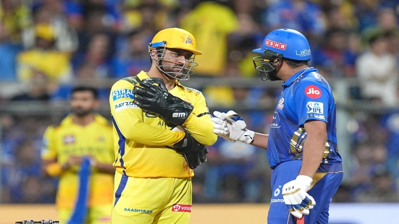 Mi vs CSK: मुंबई ने चेन्नई को 9 विकेट से धोया, रोहित-सूर्या का खूब चला बल्ला
