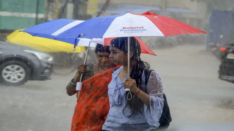 IMD Monsoon prediction 2025: मौसम विभाग ने जारी किया पूर्वानुमान, इस साल खूब बरसेंगे बदरा, अलनीनो का खतरा नहीं