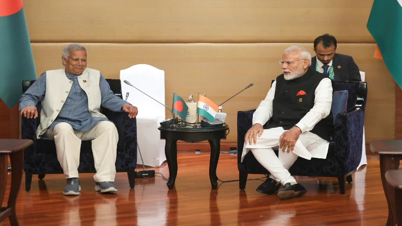 फालतू बयानबाजी बंद करो, हिंदुओं को सुरक्षा दो! बंद कमरे में PM मोदी ने यूनुस को क्या-क्या समझाया
