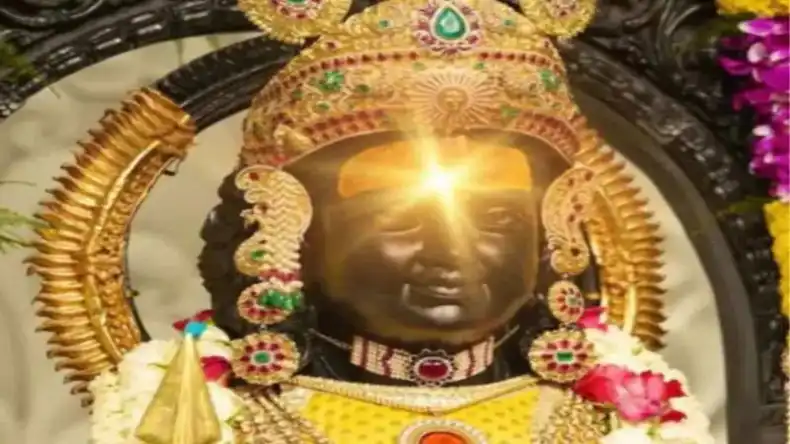 राम नवमी पर रामलला को लगाया जाएगा 56 प्रकार का भोग, इतने बजे होगा सूर्य तिलक, श्रद्धालुओं की उमड़ी भीड़