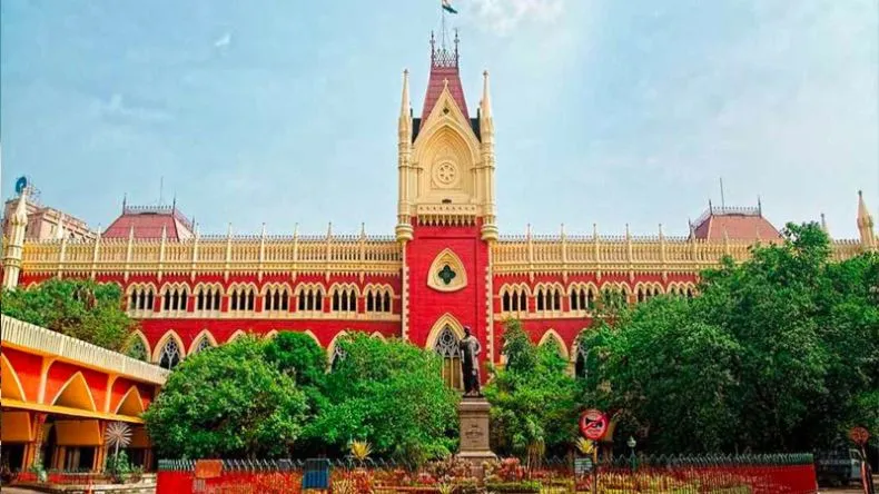 ‘नाबालिग का ब्रेस्ट छूना रेप नहीं’, कलकता हाईकोर्ट ने गंभीर यौन उत्पीड़न बताते हुए आरोपी को दी जमानत