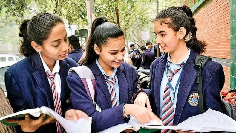 CBSE Board Result 2025: सीबीएसई बोर्ड परीक्षा का रिजल्ट कहां-कहां चेक कर सकते है? यहां जानें