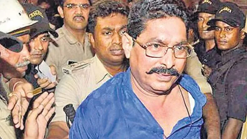 पटना के बेउर जेल में अनंत सिंह का भौकाल… छापेमारी के दौरान मिला मोबाइल और चार्जर, कैदियों में हड़कंप