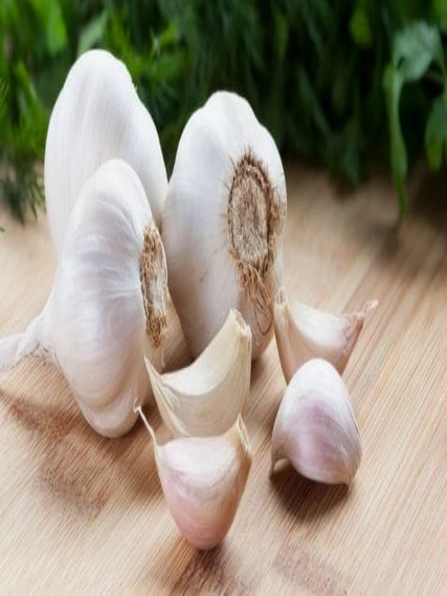 खाली पेट लहसुन खाने के 7 ज़बरदस्त फायदे!