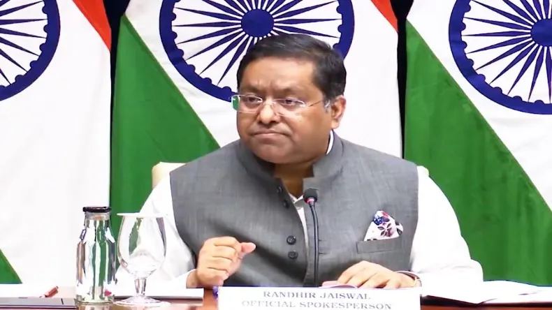 भारत बोला पाकिस्तान के साथ न तो ट्रेड और टॉक एक साथ होगा और न ही खून व पानी साथ बहेगा!