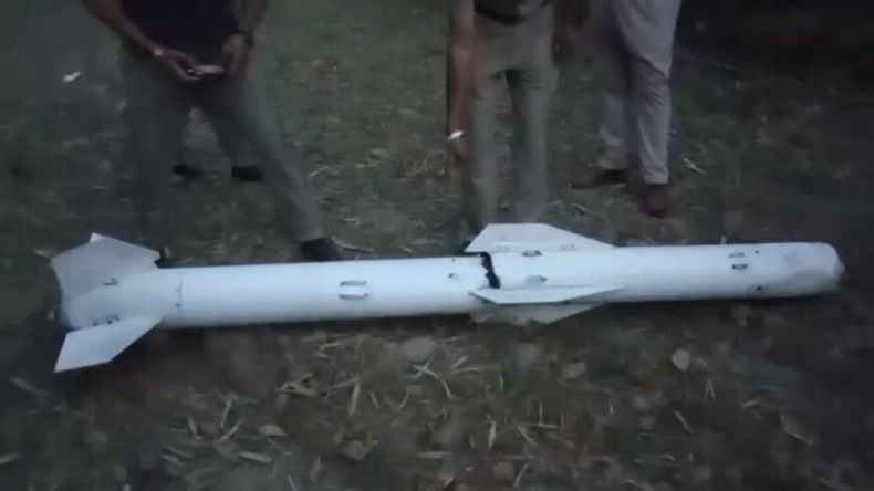 पाकिस्तान की नाकामी खोलेगी चीन की पोल, ऑपरेशन सिंदूर में तबाह चीनी मिसाइलों के मलबे को 7 देशों ने भारत से मांगा