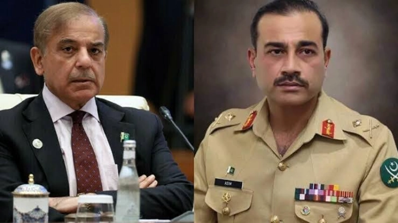 पाकिस्तान आर्मी चीफ़ मुल्ला मुनीर ने शहबाज सरकार की बात सुनने से किया इनकार, पाक में होगा तख्ता पलट
