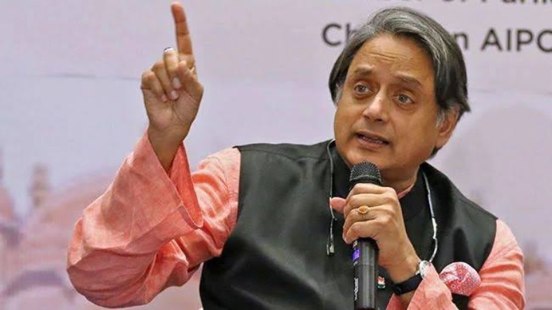 शशि थरूर को लेकर कांग्रेस में कोहराम! उदित राज और पवन खेड़ा ने किया वार, रिजिजू ने दिया करारा जवाब