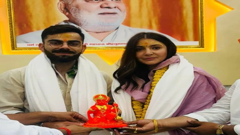 अयोध्या पहुंचे विराट कोहली और अनुष्का शर्मा, रामलला के किए दर्शन, हनुमान गढ़ी पर चढ़ाए लड्डू