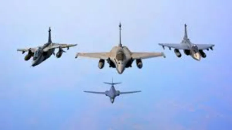 पाकिस्तान बॉर्डर पर कल हवाई युद्धाभ्यास करेगा भारत, NOTAM जारी कर कहा फड़फड़ाना मत!