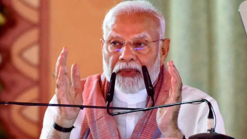 मोदी का करारा जवाब- पाकिस्तान से बात होगी तो सिर्फ आतंकवाद और POK पर!