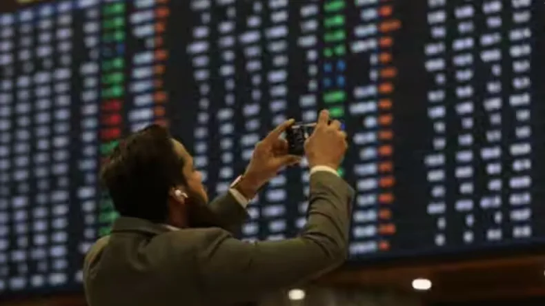 Pakistan Stock Market: भारत से दुश्मनी पड़ी भारी- पाकिस्तान का शेयर बाजार धड़ाम, भारतीय स्टॉक मार्केट का ये है हाल