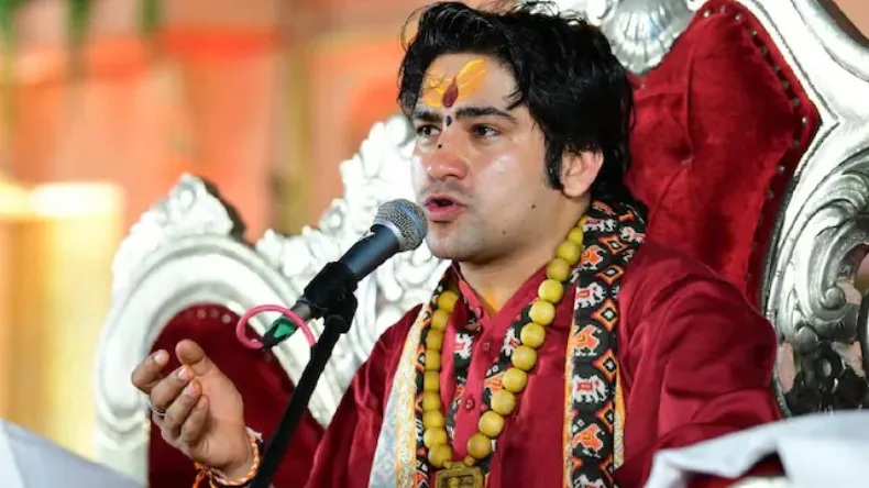 ‘रोने के लिए छोड़ना भी जरूरी था, मसूद अजहर की पूरी फैमिली’… ऑपरेशन सिंदूर पर क्या बोले बाबा बागेश्वर पंडित धीरेंद्र कृष्ण शास्त्री