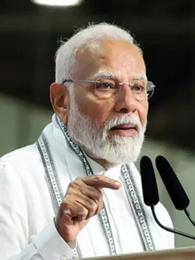 Operation Sindoor को लेकर फिर गरजे PM मोदी, पाकिस्तान को याद दिलाई उसकी औकात